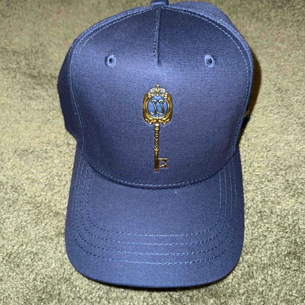 NWT RARE Club 33 Disneyland Gold Key Hat Navy Blue